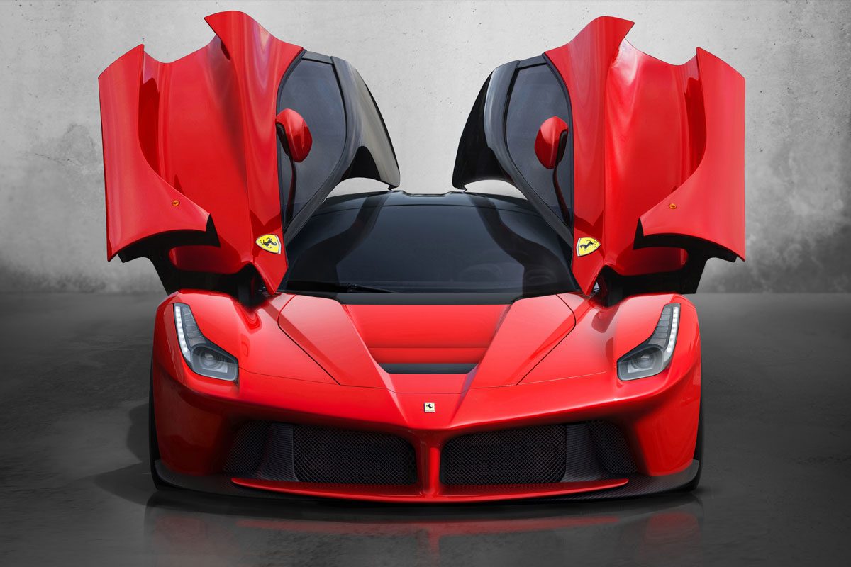 Ferrari LaFerrari · Kırmızı — görsel 2