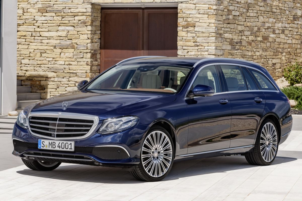 Mercedes-Benz E-Class Estate · Mavi — görsel 2