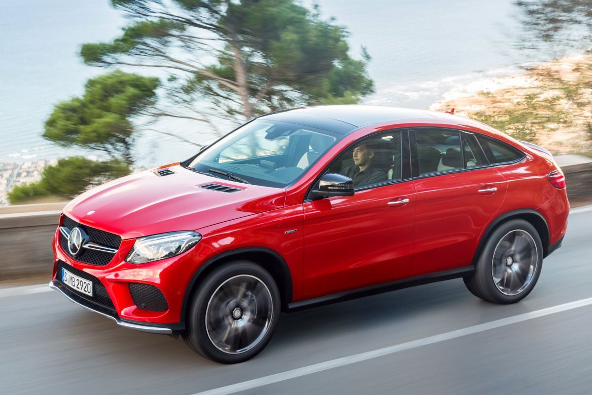 Mercedes-Benz GLE Coupé · Kırmızı — görsel 4