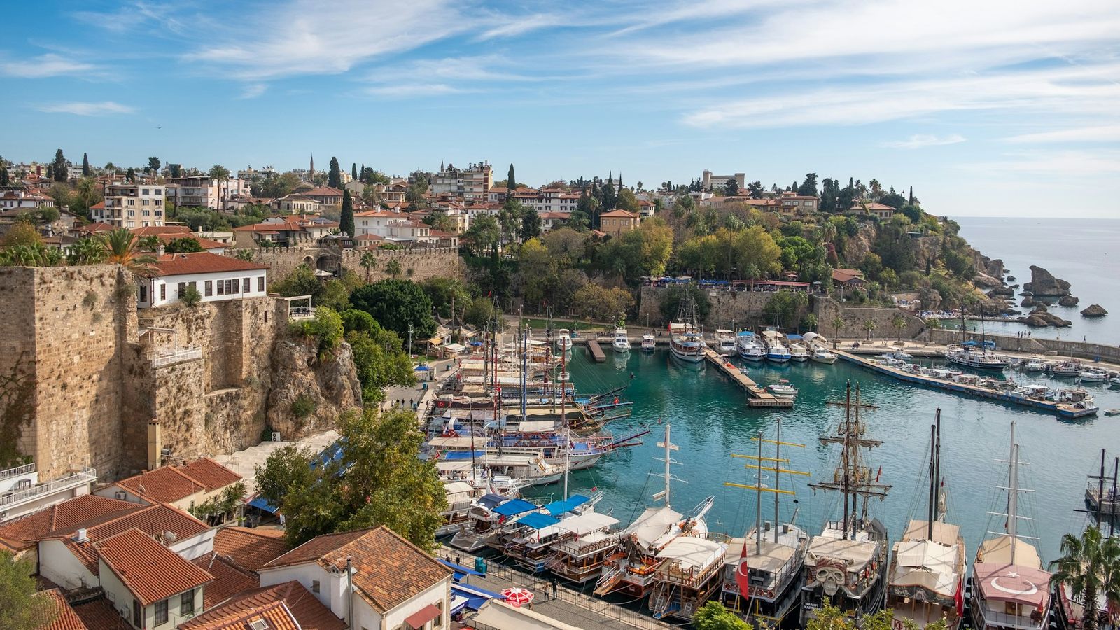 Antalya Şehir Merkezi Araç Kiralama